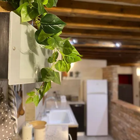 Lovely Apartment *